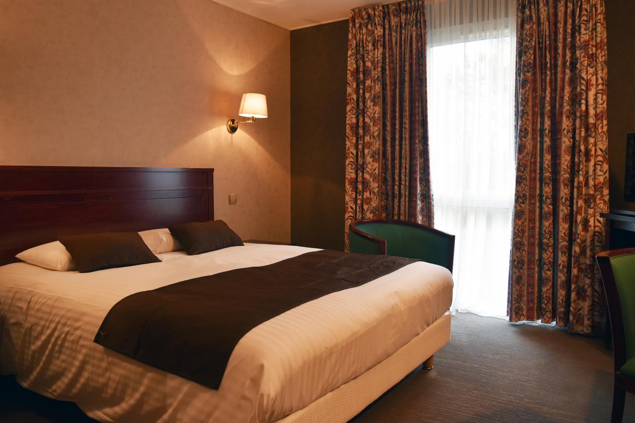Hotel Le Pole Europeen Aubange Exterior foto